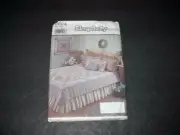 Simplicity Pattern 8604 Quilt, Dust Ruffle, Pillow Shams, Pillow Covers Uncut