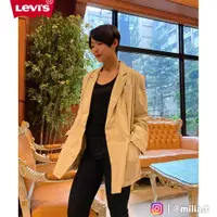 在飛比找蝦皮商城優惠-Levis 亞麻西裝外套 / 淺卡其 女款 熱賣單品 245