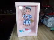 GINNY VOGUE DOLL 8 INCHES 4TH OF JULY PICNIC BOX WITH CLOTHING & CERTIFICATE