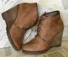 Anthropologie Vanessa Wu Camel Suede Lace Up Wedge Boot 40/ 9 NIB