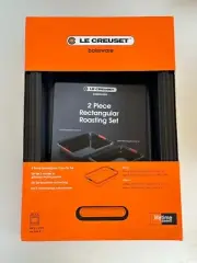 Le Creuset Toughened Non-Stick Bakeware Cake Tin Pan Set of 2 ~ 15 1/2” & 13”