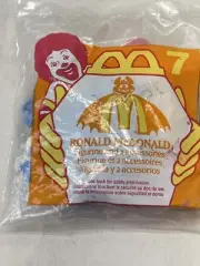 1995 McDonalds Ronald McDonald figurine and 2 accessories