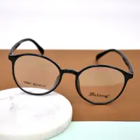 在飛比找momo購物網優惠-【men life】配眼鏡 圓型細黑膠框(眼鏡)