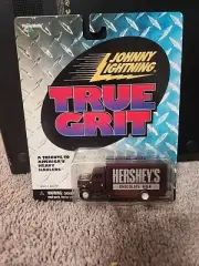 JOHNNY LIGHTNING HERSHEY'S CHOCOLATE MILK DELIVERY TRUCK Rubber Tires