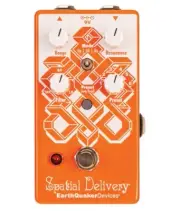 EarthQuaker Devices Spatial Delivery V3 Envelope Filter with Sample & Hold Pedal