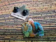 Exotic Tiger Here Kitty Kitty Lapel Hat Photo Pin