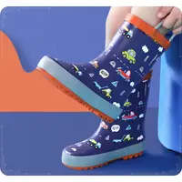在飛比找蝦皮購物優惠-預購 兒童橡膠防滑雨鞋 雨靴 藍色滿版汽車 雨鞋 幼童雨鞋 