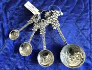 GANZ WINE GRAPE THEME MEASURING SPOONS set of 4 - NWT