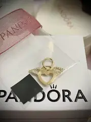 AUTHENTIC PANDORA 14k HEART & ANGEL WINGS CZ CHARM/PENDANT RETIRED-NEW 752362C01