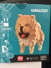 Chow Chow 768pcs ,64x137x116mm Building Blocks ,original box include