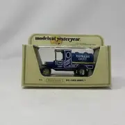 MATCHBOX MODELS OF YESTERYEAR Y-3 EXPRESS DAIRY 1912 FORD MODEL T 1:35
