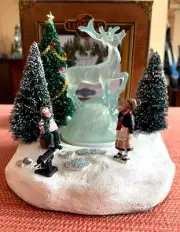 LuVille Christmas Ice Sculpture NIB- Lighted & Animated Collectible- see video