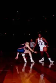 Oscar Robertson Of The Cincinnati Royals 1964 Basketball Old Photo 2