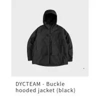 在飛比找蝦皮購物優惠-Dycteam Buckle hooded jacket