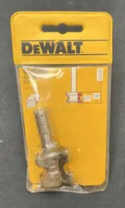Dewalt DW6674 Carbide Bullnose Router Bit 1/2" shank