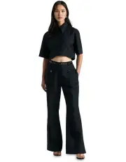 [Cue] Linen Blend Cropped Shirt in Black