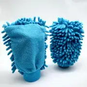 Dust Me Off - Tidy Up Threads And Lint With This Static Free Microfiber Duster