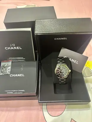 Chanel 新款香奈兒 J12霧黑抗磨38機械錶   男女都皆可戴  極新   便宜價$88000割愛⋯