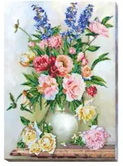 Bead embroidery kit Bouquet in creamy shades needlework kit beadwork pattern