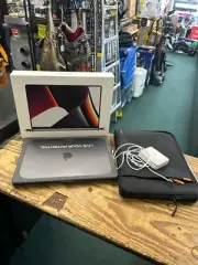 2021 Macbook Pro 16"-M1 Pro- 32gb - 512SSD - A2485 Laptop (HPB017107)