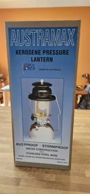 NOS Austramax 3/300 Kerosene Lantern Kerosene Lantern, NEW IN BOX. NICE