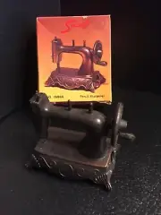 B59) Antique Finished Pencil Sharpener Sewing Machine Die Cast Miniature w/box