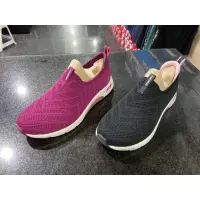 在飛比找蝦皮購物優惠-Skechers Skech-Air Arch-Fit 女款