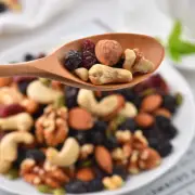 500g Top Grade Daily Nuts Mixed Canned Nuts Bulk Dried Fruit Snacks HELLOYOUNG