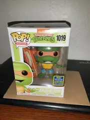 FUNKO Pop Teenage Mutant Ninja Turtles TMNT Michelangelo Surfboard SDCC 2020