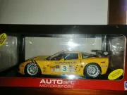 Autoart 2005 Chevy Corvette #3 C6R Laguna SECA 1:18 Diecast Race Car