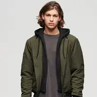 在飛比找momo購物網優惠-【Superdry】男裝 長袖外套 Military Hoo