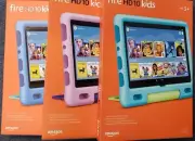New Amazon Fire 10 Kids 10.1” Tablet 32GB age 3-7 Blue Aquamarine Lavender