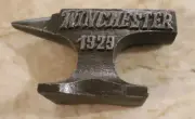 Winchester 1929 Cast Iron Miniature Embossed Anvil Jewelry Blacksmith Collector