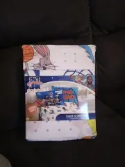 Space Jam A New Legacy Vibrant Printed Super Soft Twin Sized Bed Sheet Set