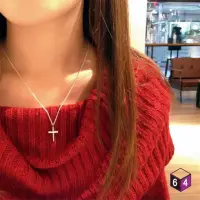 在飛比找momo購物網優惠-【ART64】祈願十字架 小款 925純銀項鍊(簡約設計 女