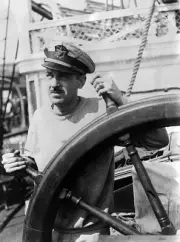 Admiral Richard Byrd departed Boston Harbor aboard Bear Oakland So- 1933 Photo