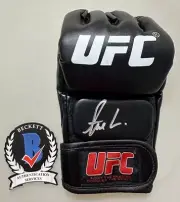 Alexander 'The Great' Volkanovski Hand Signed 4oz UFC Glove + Beckett COA
