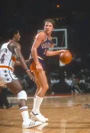 Don Buse Phoenix Suns dribbles the ball v the Washington Bullets a- Old Photo