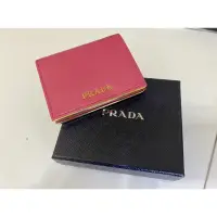 在飛比找蝦皮購物優惠-PRADA 桃紅色短夾 女用錢包 皮夾