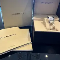 在飛比找PopChill優惠-[二手] Burberry 經典藍格紋手錶 方型錶面