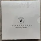 Anastasia Beverly Hills Glow Kit Highlighting Illuminating Palette
