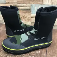 在飛比找蝦皮購物優惠-歐都納 最新款溯溪鞋 長筒毛氈中性防滑鞋 安全必備 潛水鞋 