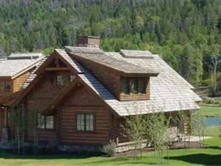 The Lodge at Bronze Buffalo Ranch