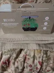 BESSIO HYDROPONICS GROWING SYSTEM - 9 PODS - INDOOR WITH 3 LED GROW LIGHTS