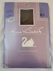 Gloria Vanderbilt Day Sheer Invisible Reinforced Toe Pantyhose Size B Off Black