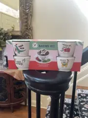 Porcelain Christmas Winter Llama Lamb Unicorn Dinosaur 4 Baking Ramekin Kit NEW