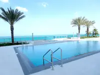 在飛比找雄獅旅遊優惠-蒙特卡洛邁阿密海灘丘吉爾套房飯店