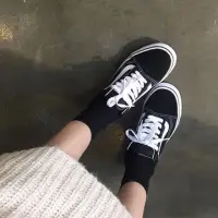 在飛比找蝦皮購物優惠-Vans old skool 黑底白線 經典款✨