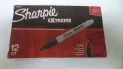 Sharpie 1927432 Extreme Marker Fine Point Black, Includes 12 black markers