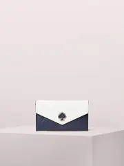 suzy chain clutch
